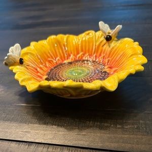 Sunflower & Bees Dish